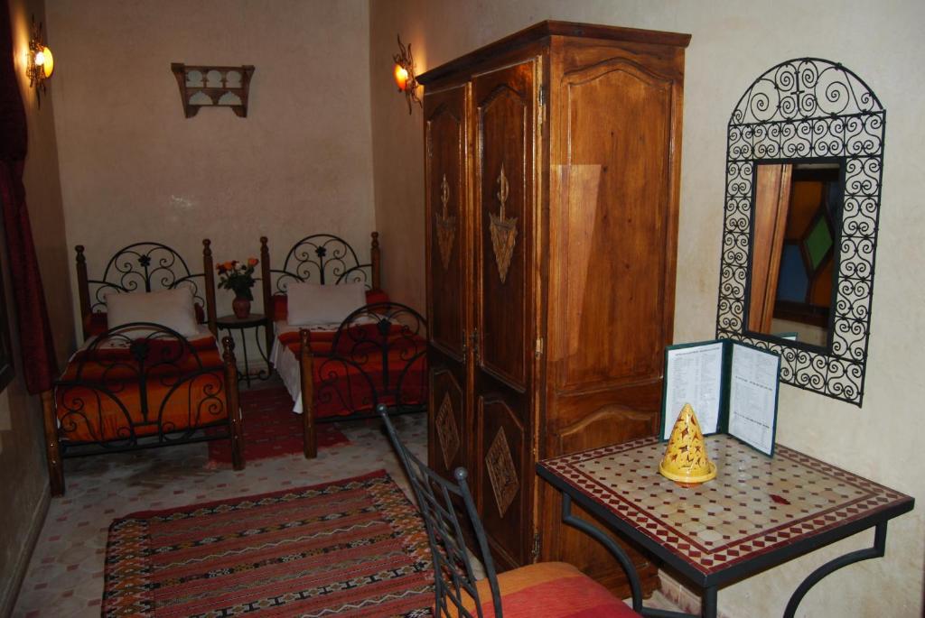 Caverne D'Ali Baba Szavíra Szoba fotó